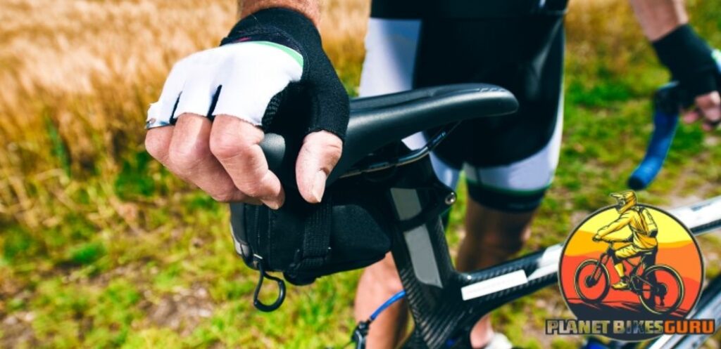 What is cycling gloves | what is a bike gloves | Best bike gloves | best cycling gloves 